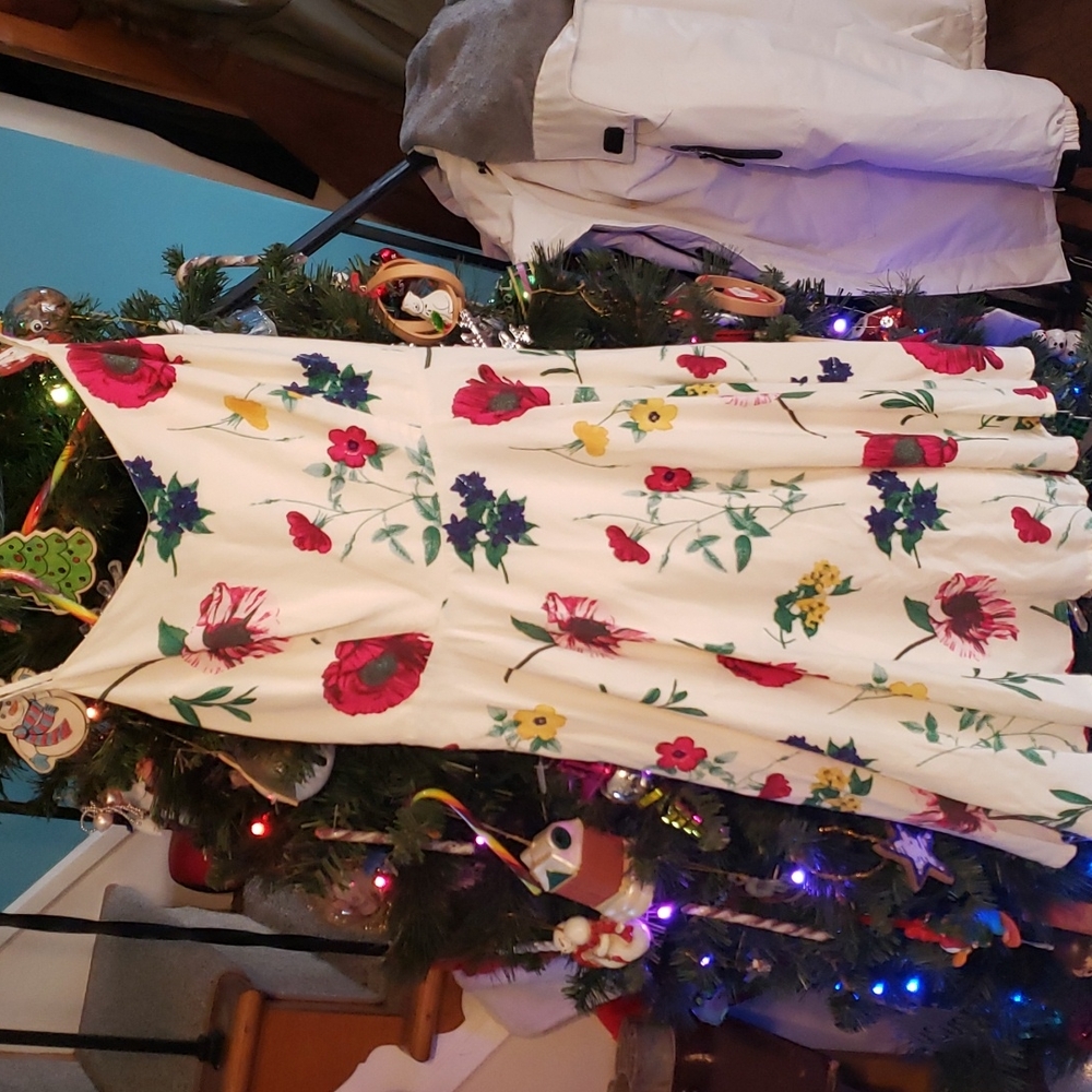 Old Navy white sun dress